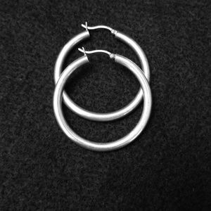 1 1/2 inch Sterling Silver Hoop earrings.